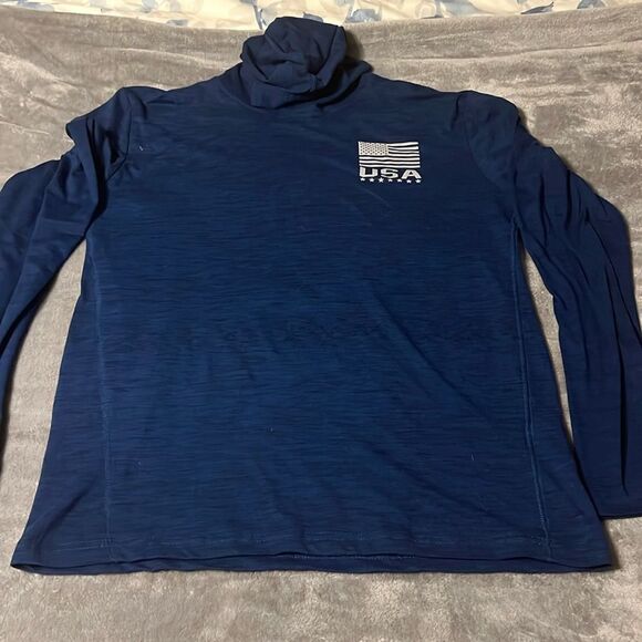 Eleven vs 11 Men’s Long Sleeve Shirt - Picture 1 of 4